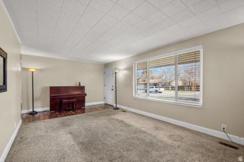 876 E Chariot Drive Sandy UT 84094