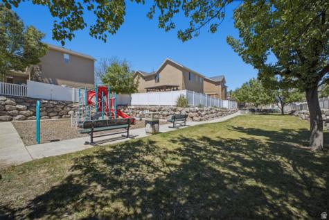 4914 W Duncan Meadow Lane Riverton UT 84096