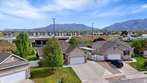 949 E Chris Circle Clearfield UT 84015