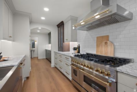 4695 S Sycamore Holladay UT 84117