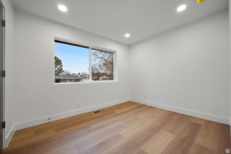 4695 S Sycamore Holladay UT 84117