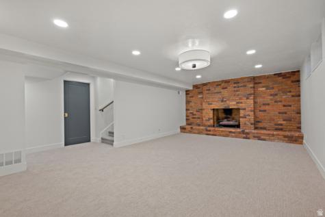 4695 S Sycamore Holladay UT 84117