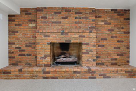 4695 S Sycamore Holladay UT 84117