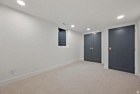 4695 S Sycamore Holladay UT 84117