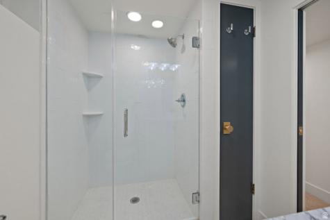 4695 S Sycamore Holladay UT 84117
