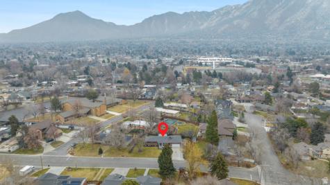 4695 S Sycamore Holladay UT 84117