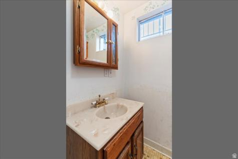 437 N 200 E Brigham City UT 84302