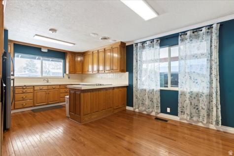 437 N 200 E Brigham City UT 84302