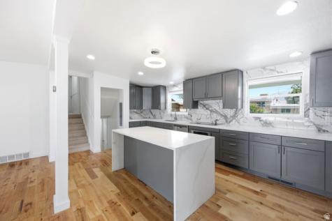 5543 S 640 W Murray UT 84123