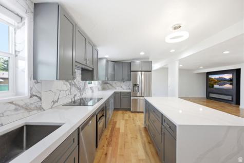 5543 S 640 W Murray UT 84123