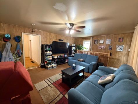 299 S 300 E Cedar City UT 84720