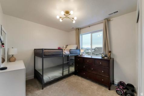 194 E Bliss Drive S Saratoga Springs UT 84045