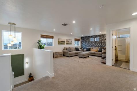 194 E Bliss Drive S Saratoga Springs UT 84045