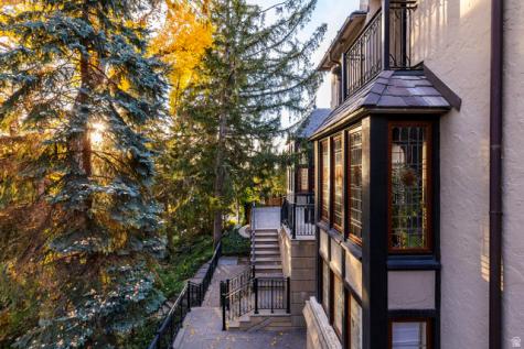 1220 E Yale Avenue S Salt Lake City UT 84105