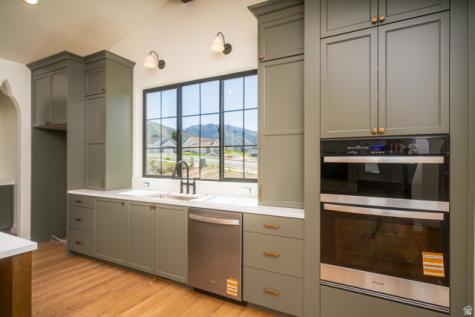 881 E 100 N Hyde Park UT 84318