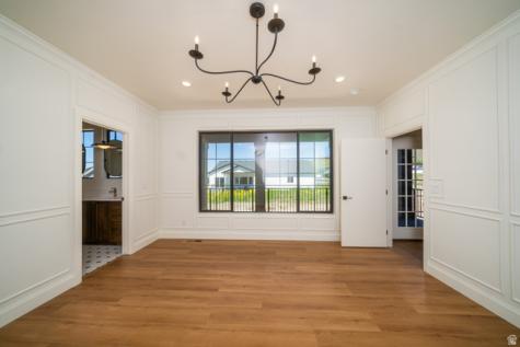 881 E 100 N Hyde Park UT 84318