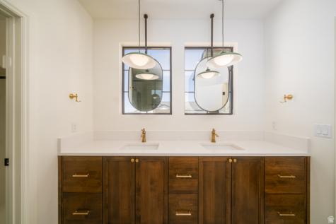 881 E 100 N Hyde Park UT 84318