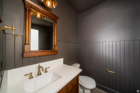 881 E 100 N Hyde Park UT 84318