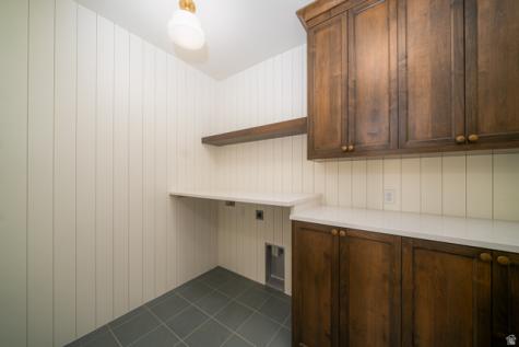 881 E 100 N Hyde Park UT 84318