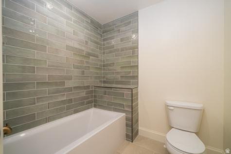 881 E 100 N Hyde Park UT 84318