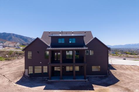 881 E 100 N Hyde Park UT 84318