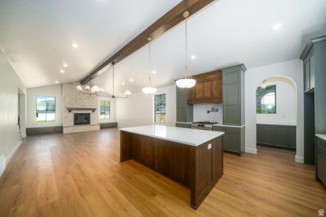 881 E 100 N Hyde Park UT 84318