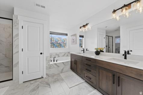 539 W 1860 N Tooele UT 84074