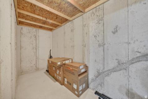 539 W 1860 N Tooele UT 84074