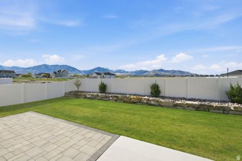 539 W 1860 N Tooele UT 84074