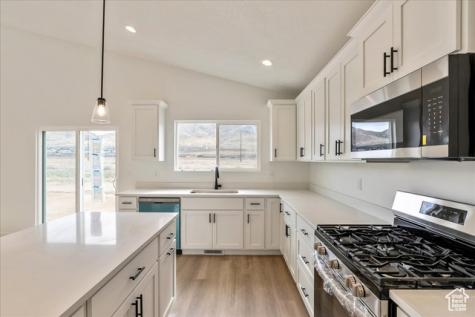 2329 E Woodbury Lane Eagle Mountain UT 84005