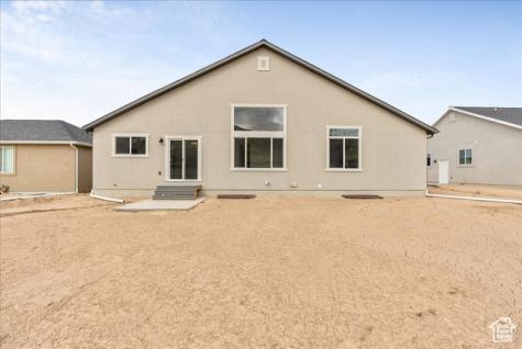 2329 E Woodbury Lane Eagle Mountain UT 84005