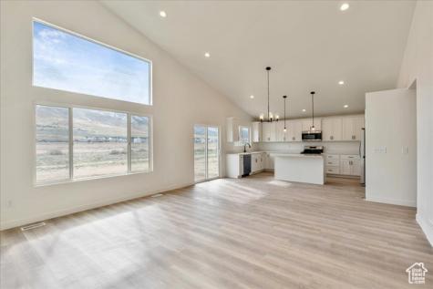2329 E Woodbury Lane Eagle Mountain UT 84005