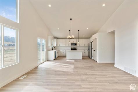 2329 E Woodbury Lane Eagle Mountain UT 84005