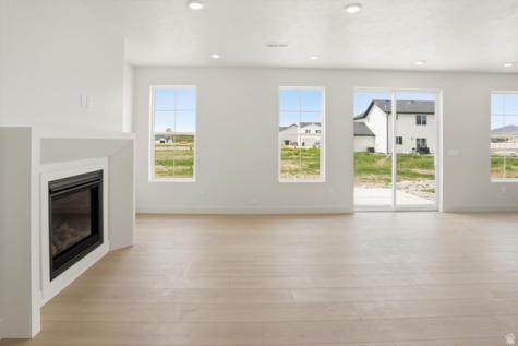 1380 S 110 W Tremonton UT 84337