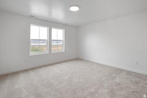 372 E Clear Granite Way Eagle Mountain UT 84005