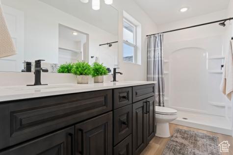 3238 S 4950 W West Haven UT 84401
