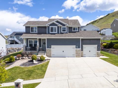 829 E 600 N Hyde Park UT 84318