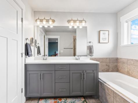 829 E 600 N Hyde Park UT 84318