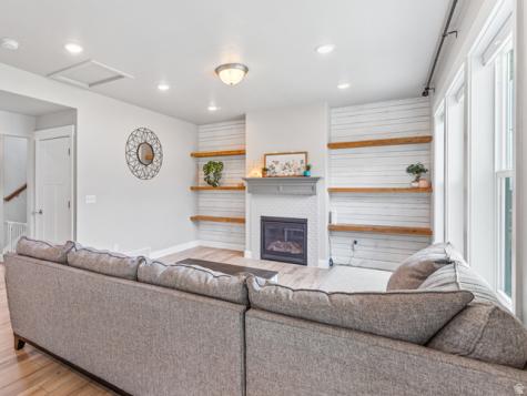 829 E 600 N Hyde Park UT 84318