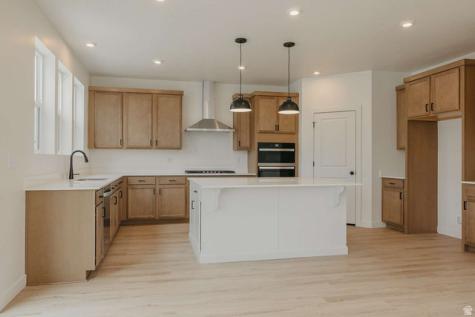 927 W Motor Vu Drive Riverdale UT 84405