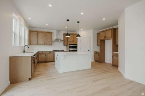 927 W Motor Vu Drive Riverdale UT 84405