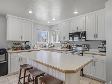 14227 S Arbor Rose Circle Herriman UT 84096