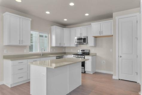 6637 N Bald Eagle Mountain UT 84005