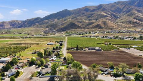 415 E 400 N Santaquin UT 84655