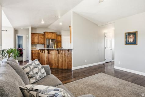 5222 N Tomahawk Drive Enoch UT 84721
