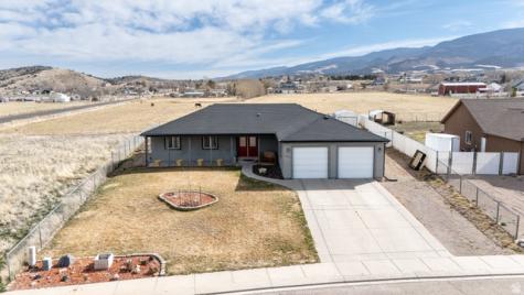 5222 N Tomahawk Drive Enoch UT 84721