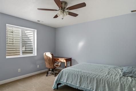5222 N Tomahawk Drive Enoch UT 84721