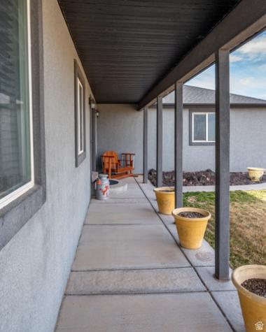 5222 N Tomahawk Drive Enoch UT 84721