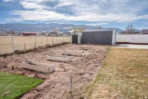 5222 N Tomahawk Drive Enoch UT 84721