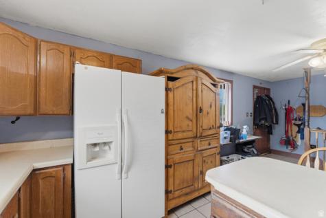 1290 E 100 S Springville UT 84663